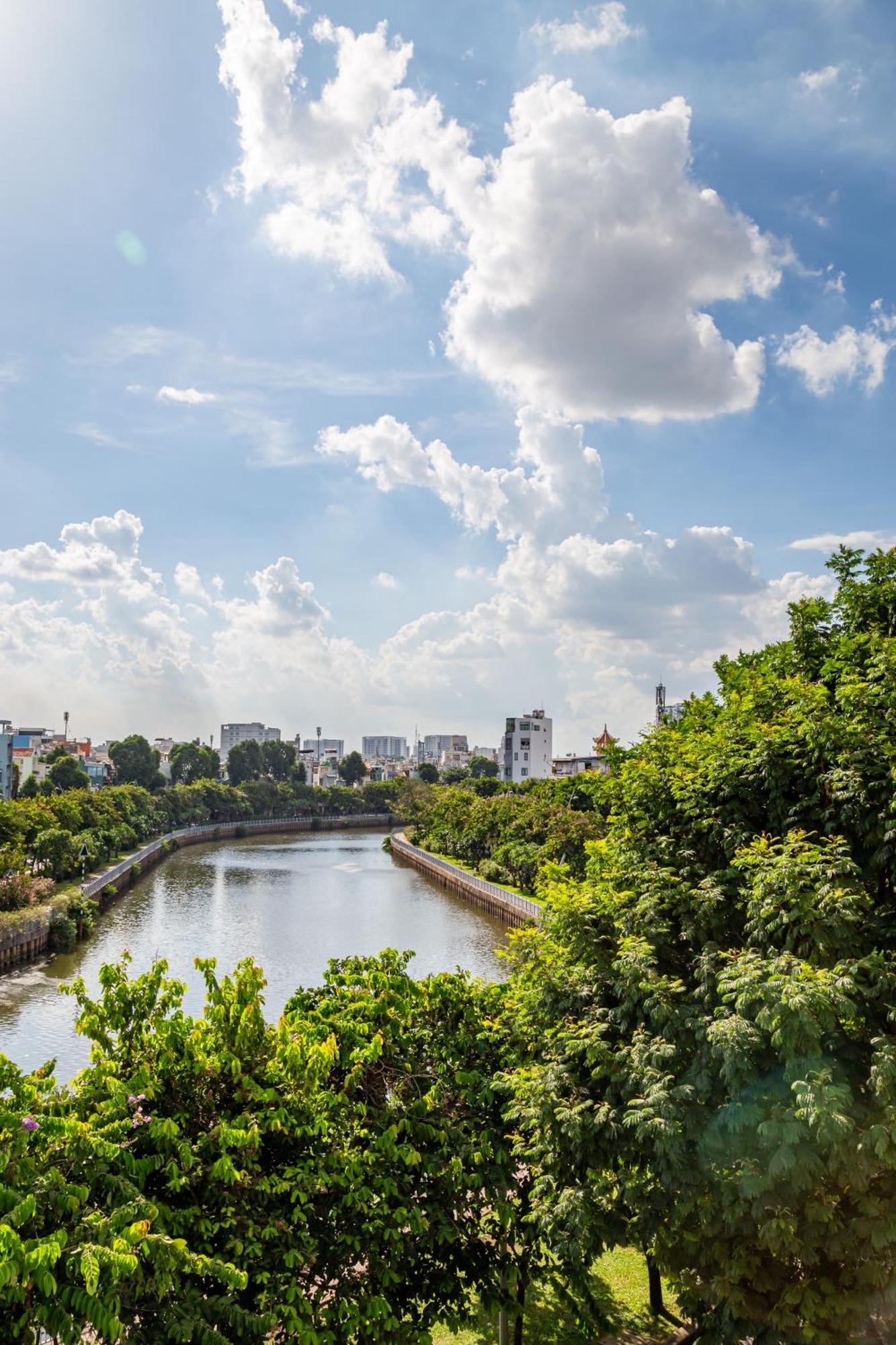 Cozy Riverview Of Livinginn Ho Či Minovo Město Exteriér fotografie